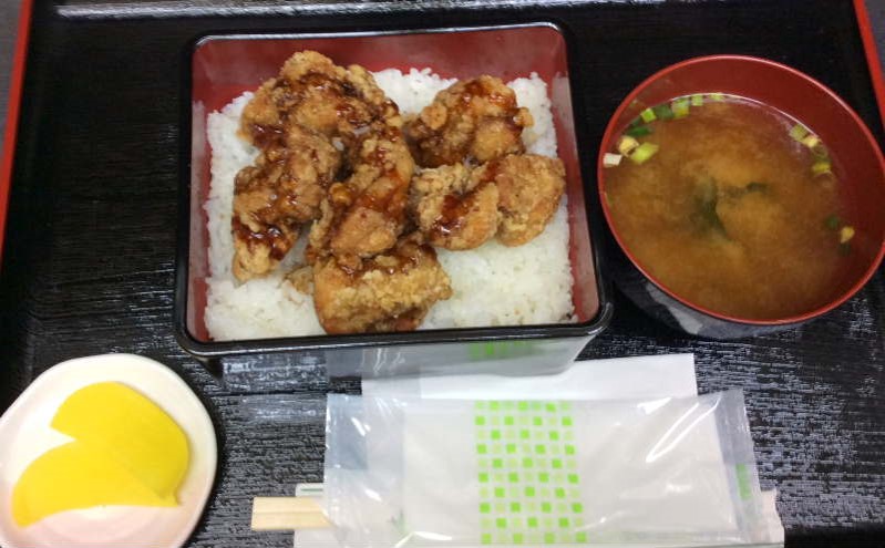 新・唐揚げ重 並盛(唐揚げ6個)